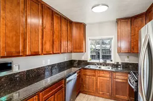 4568 9th Ave, Sacramento, CA 95820 - Photo 12