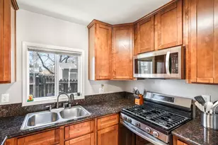 4568 9th Ave, Sacramento, CA 95820 - Photo 8