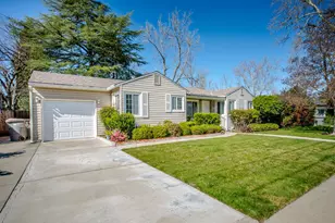 1208 McKinley Ave, Woodland, CA 95695 - Photo 1