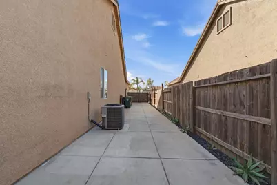2558 Edgebrook Lane, Manteca, CA 95336 - Photo 54