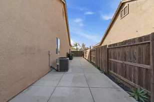 2558 Edgebrook Ln, Manteca, CA 95336 - Photo 54