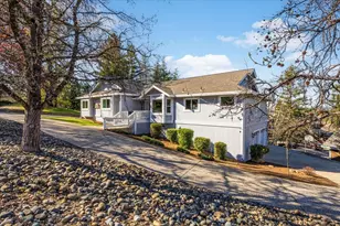 11716 Inverness Way, Auburn, CA 95602 - Photo 8