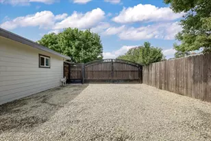 2005 S George Washington Blvd, Yuba City, CA 95993 - Photo 4