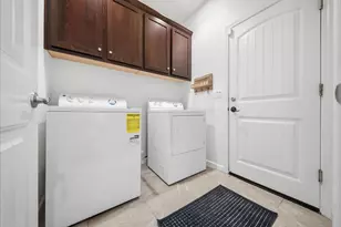 4101 Hovnanian Dr, Sacramento, CA 95834 - Photo 16