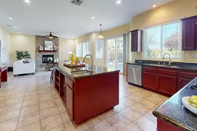 1621 Rio Vista Way, Yuba City, CA 95993 - Photo 10