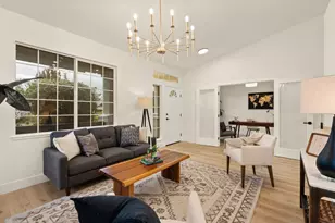 3947 Heathrow Ln, El Dorado Hills, CA 95762 - Photo 6