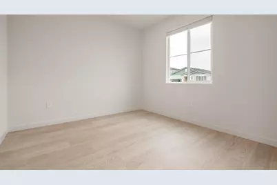 1300 Bastion Avenue, Galt, CA 95632 - Photo 18