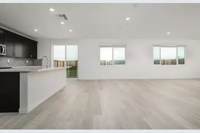 1300 Bastion Avenue, Galt, CA 95632 - Photo 14