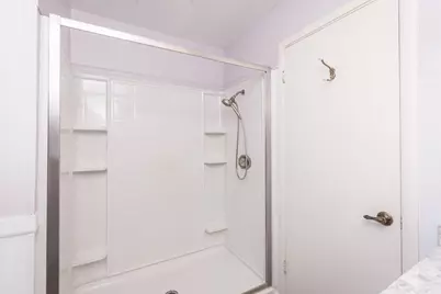 9737 Woodhollow Way, Sacramento, CA 95827 - Photo 24