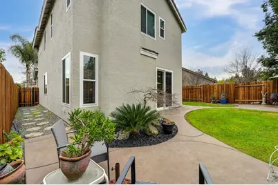 7109 Cedar Garden Court, Citrus Heights, CA 95621 - Photo 50