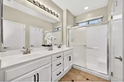 7109 Cedar Garden Court, Citrus Heights, CA 95621 - Photo 32