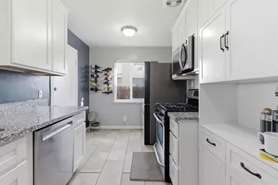 2111 Berg Avenue, Sacramento, CA 95822 - Photo 16