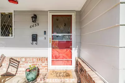 6655 Fordham Way, Sacramento, CA 95831 - Photo 10