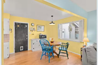 6655 Fordham Way, Sacramento, CA 95831 - Photo 14