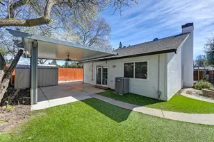 27 Waterfront Ct, Sacramento, CA 95831 - Photo 20