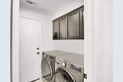 8314 Windwood Way, Elk Grove, CA 95758 - Photo 24