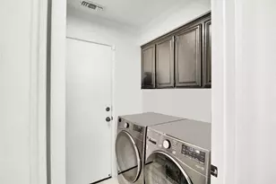 8314 Windwood Way, Elk Grove, CA 95758 - Photo 24