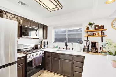 8314 Windwood Way, Elk Grove, CA 95758 - Photo 20