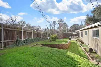 8814 Mohawk Way, Fair Oaks, CA 95628 - Photo 32