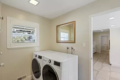 8688 Fruitwood Court, Fair Oaks, CA 95628 - Photo 34