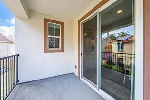 2211 3rd St, Sacramento, CA 95818 - Photo 32