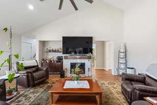 4819 Orange Grove Ave, Sacramento, CA 95841 - Photo 4