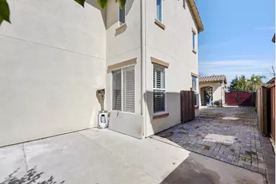 16501 Upper Pasture, Lathrop, CA 95330 - Photo 32