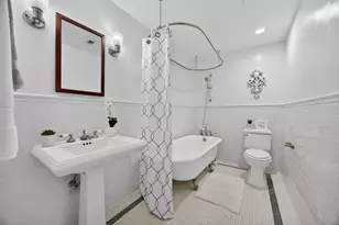 2290 Woodside Ln, Sacramento, CA 95825 - Photo 28