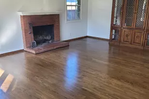 1310 Crescent Dr, Modesto, CA 95350 - Photo 2