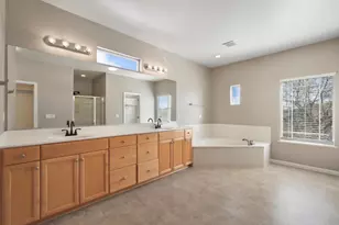 975 Briarwood Dr, Livingston, CA 95334 - Photo 24