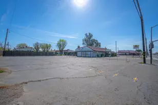 1725 E Pacheco Blvd, Los Banos, CA 93635 - Photo 6