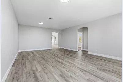 357 Wolfpack Court, Patterson, CA 95363 - Photo 4