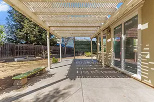 357 Wolfpack Ct, Patterson, CA 95363 - Photo 24