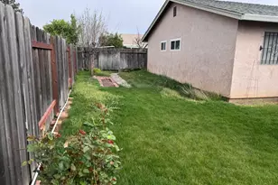 4004 Wyalong Way, Sacramento, CA 95826 - Photo 14