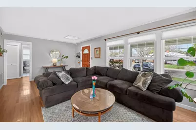 5614 7th Avenue, Sacramento, CA 95820 - Photo 12