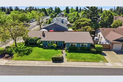 9130 Rancho Drive, Elk Grove, CA 95624 - Photo 8