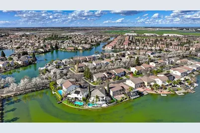 2712 Hinton Circle, Elk Grove, CA 95758 - Photo 78