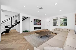 2712 Hinton Cir, Elk Grove, CA 95758 - Photo 18