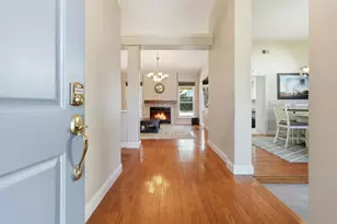 9260 Whittemore Dr, Elk Grove, CA 95624 - Photo 8
