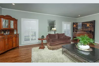 1060 W Monterey Avenue, Stockton, CA 95204 - Photo 12