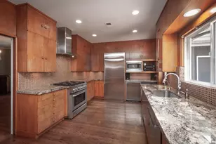 1060 W Monterey Ave, Stockton, CA 95204 - Photo 24