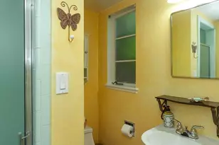 1060 W Monterey Ave, Stockton, CA 95204 - Photo 58