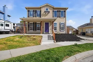 323 Nutcrest Ct, Oakdale, CA 95361 - Photo 1