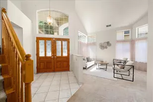 8654 Bluefield Way, Sacramento, CA 95823 - Photo 16
