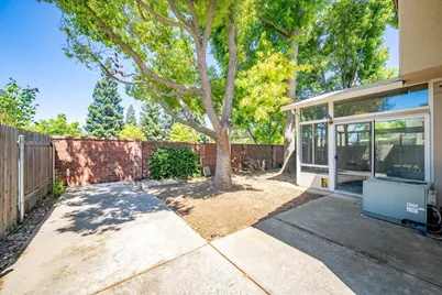 8654 Bluefield Way, Sacramento, CA 95823 - Photo 48