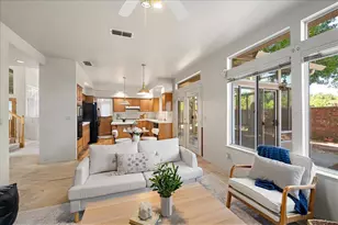 8654 Bluefield Way, Sacramento, CA 95823 - Photo 22