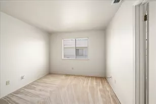 8654 Bluefield Way, Sacramento, CA 95823 - Photo 40