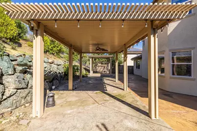 2100 Lamego Way, El Dorado Hills, CA 95762 - Photo 38