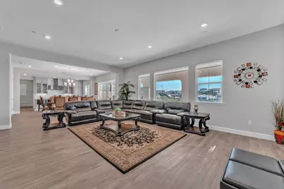 4785 Villa Verde Drive, Folsom, CA 95630 - Photo 8