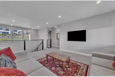 4785 Villa Verde Drive, Folsom, CA 95630 - Photo 36